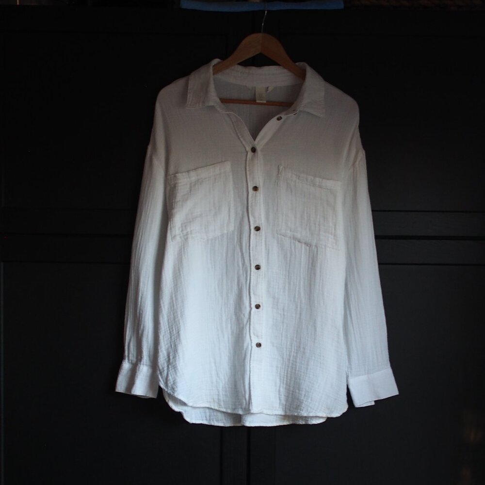 H&M | NWOT Cotton White Muslin Shirt